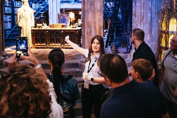 Fully-Guided Making of Harry Potter Tour